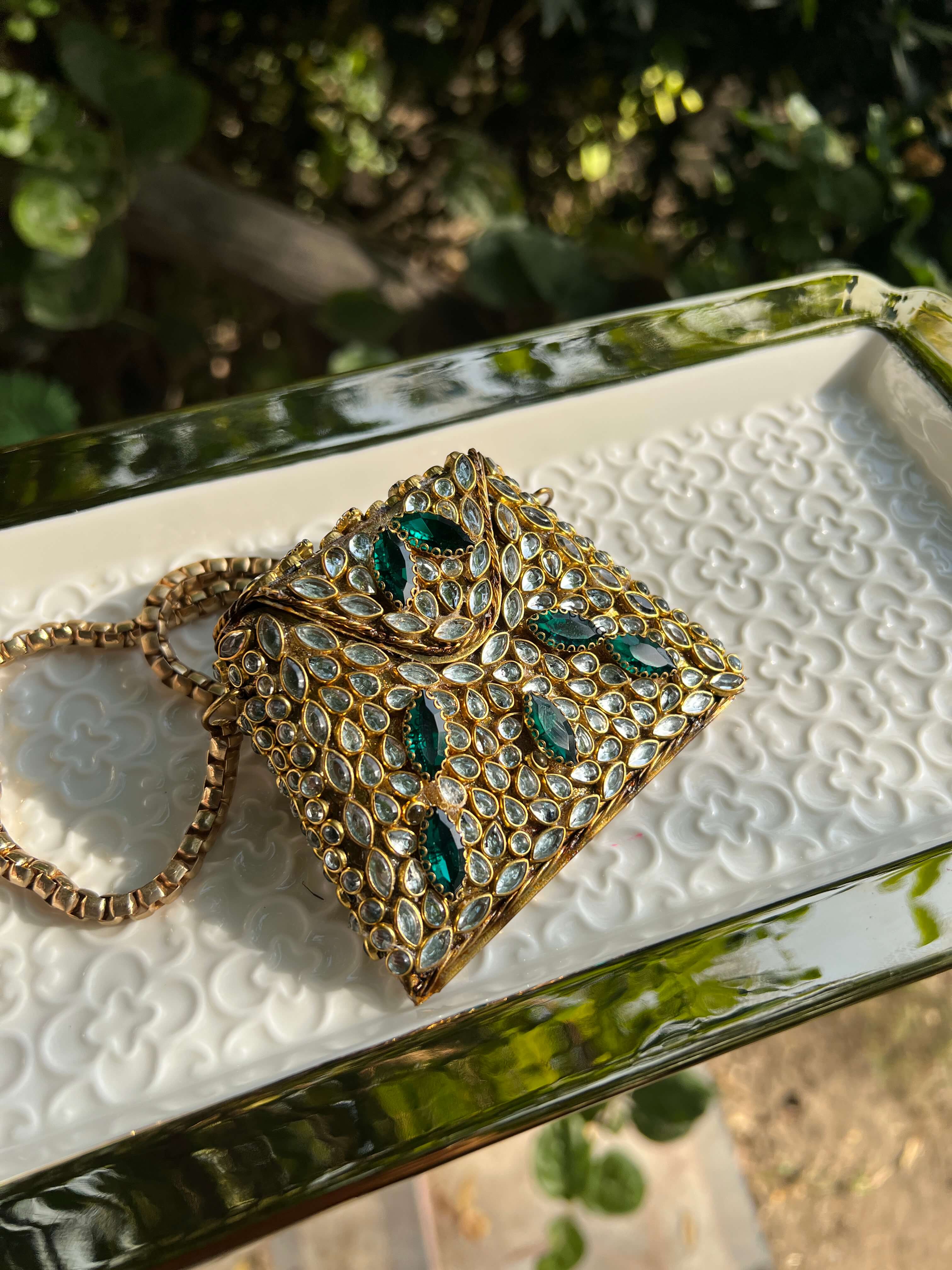 Noor Nano Clutch - Emerald Green