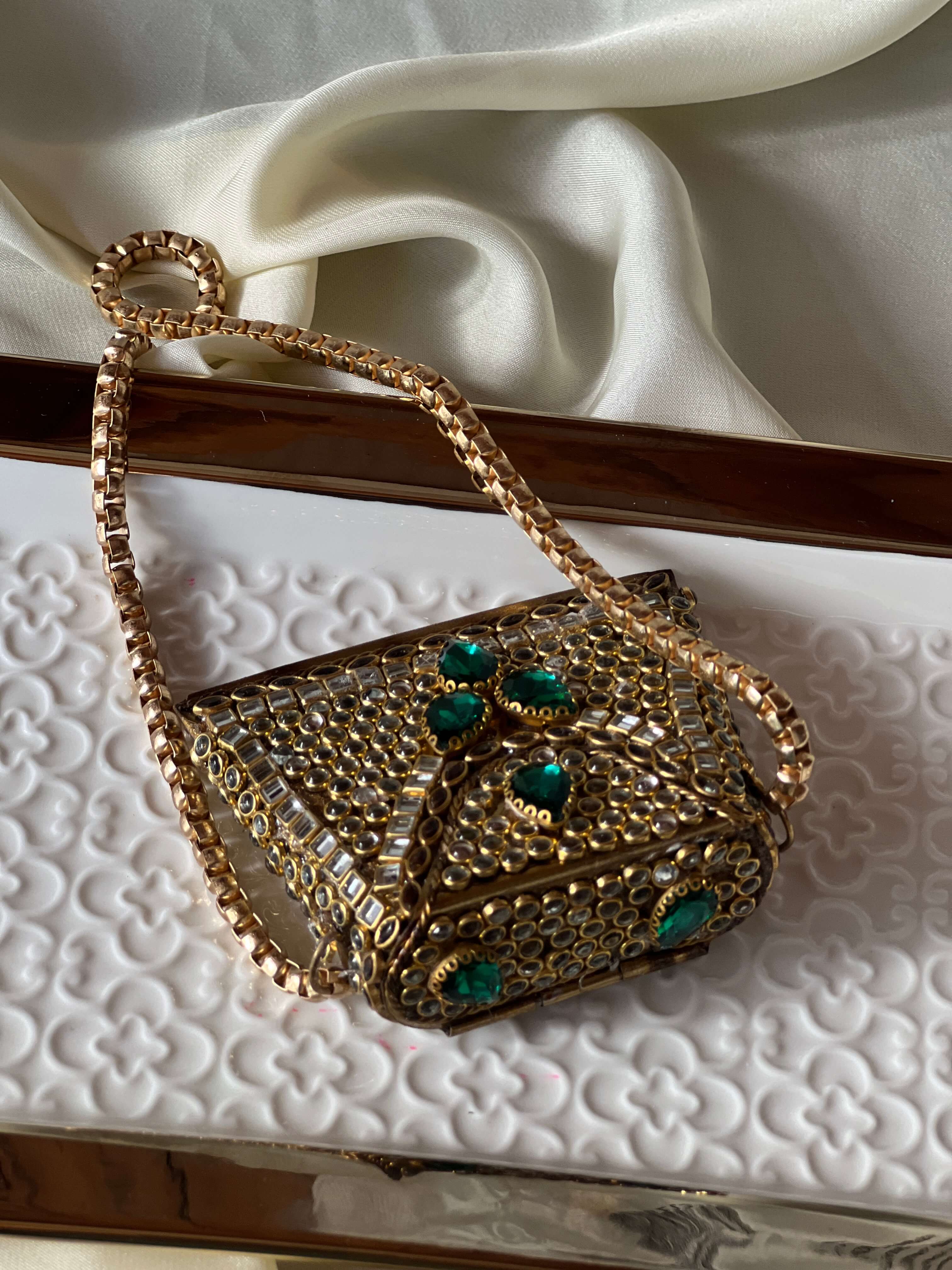 Noor Nano Clutch - Emerald Green