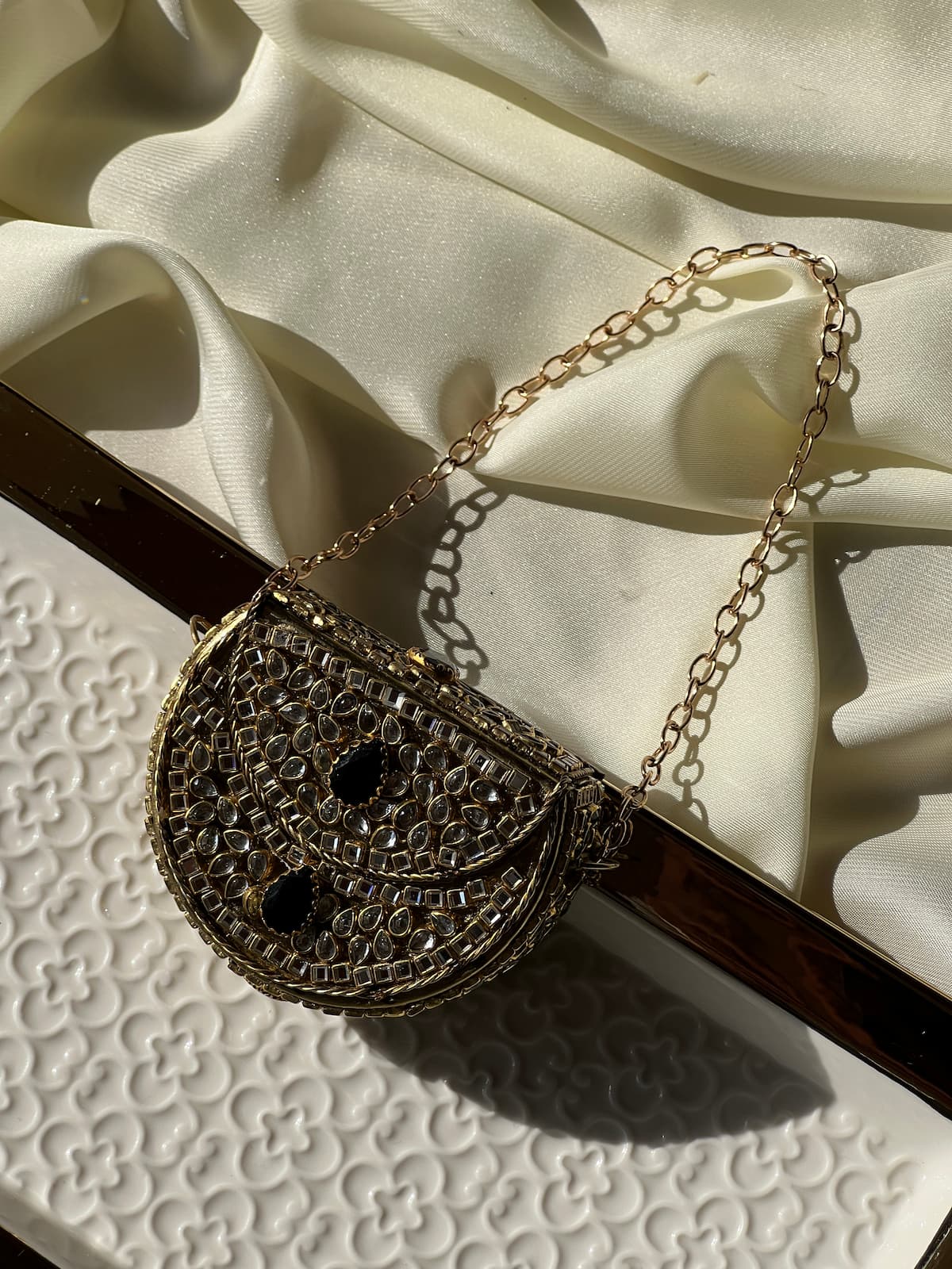Mini Kundan Box Clutch