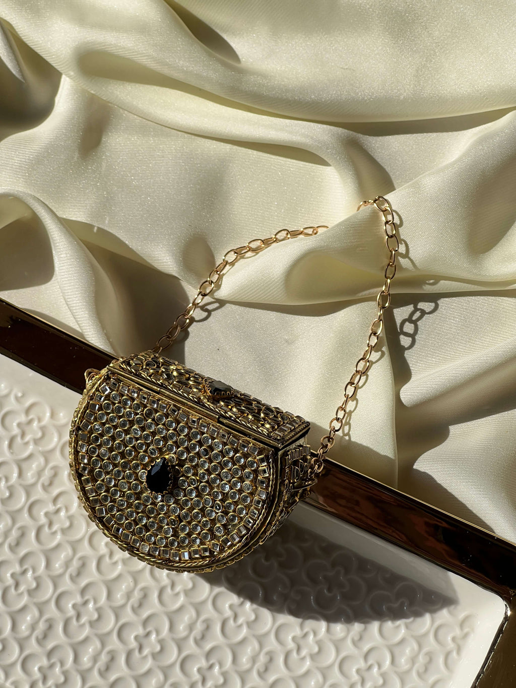 Mini Kundan Box Clutch