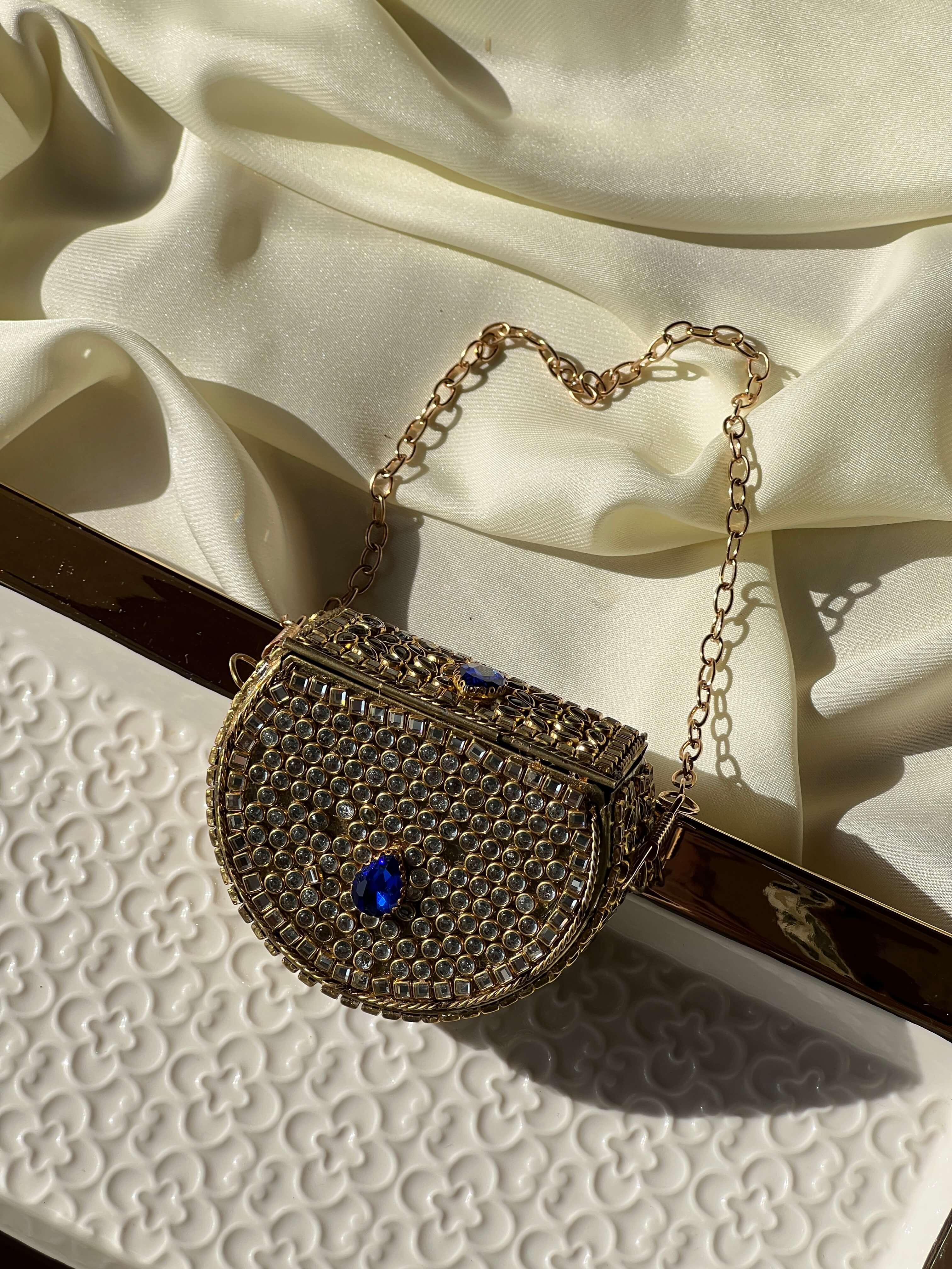 Mini Kundan Box Clutch