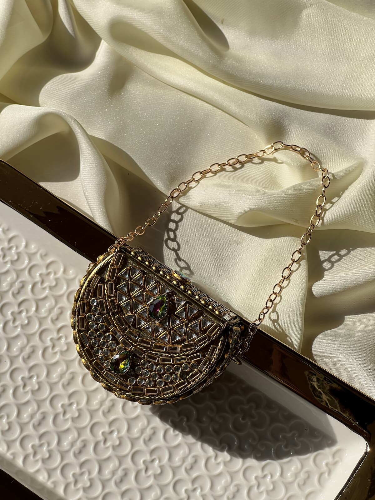 Mini Kundan Box Clutch