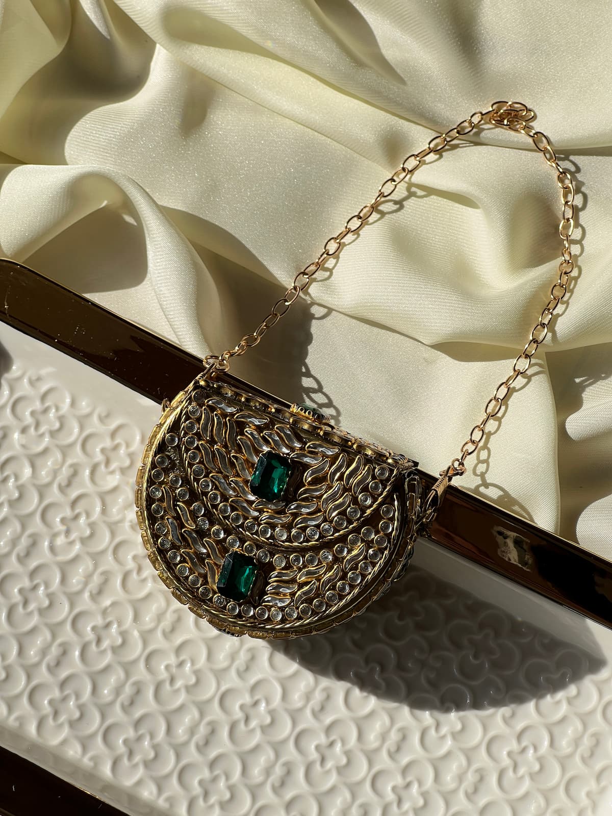 Mini Kundan Box Clutch