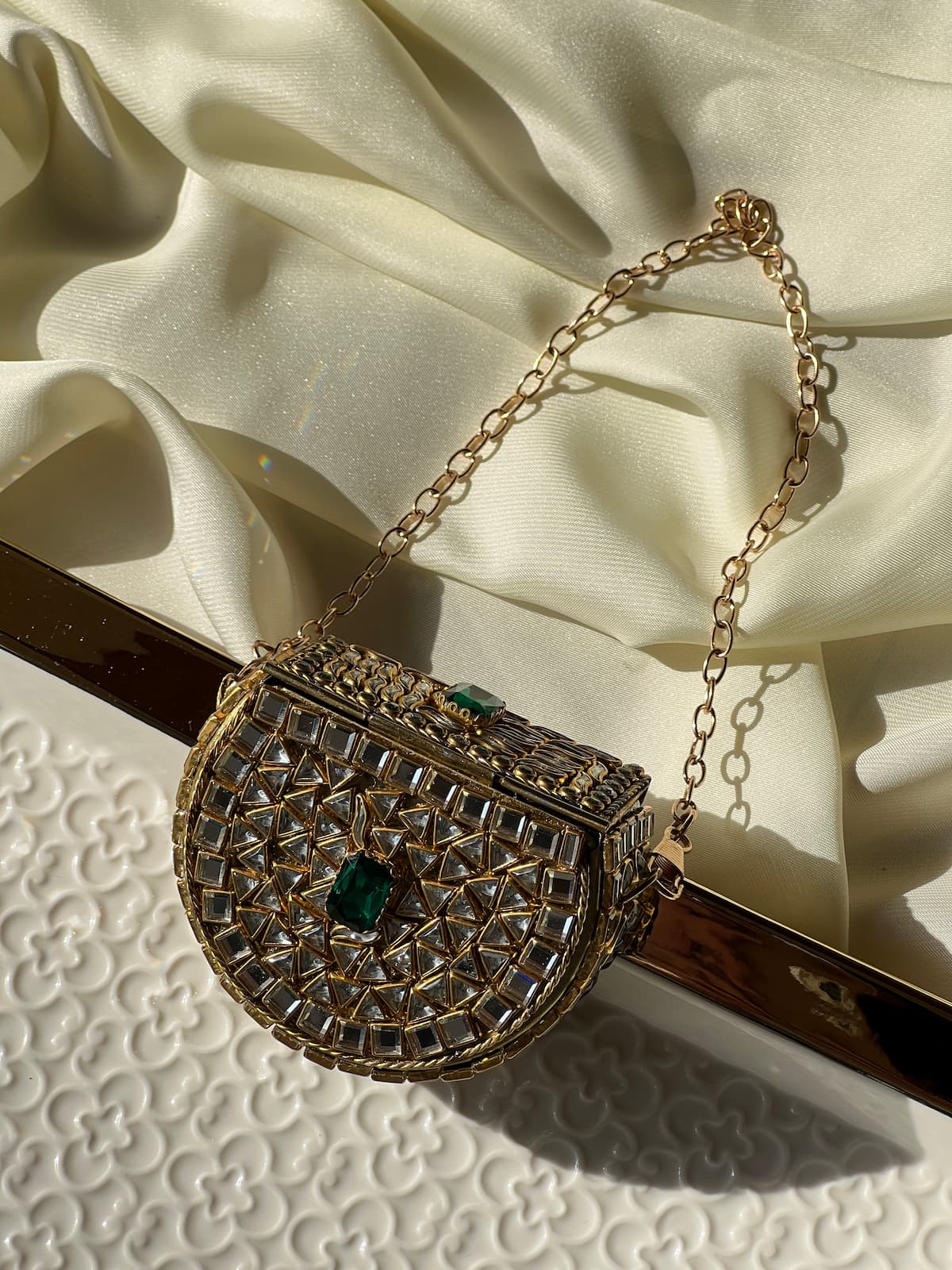 Mini Kundan Box Clutch