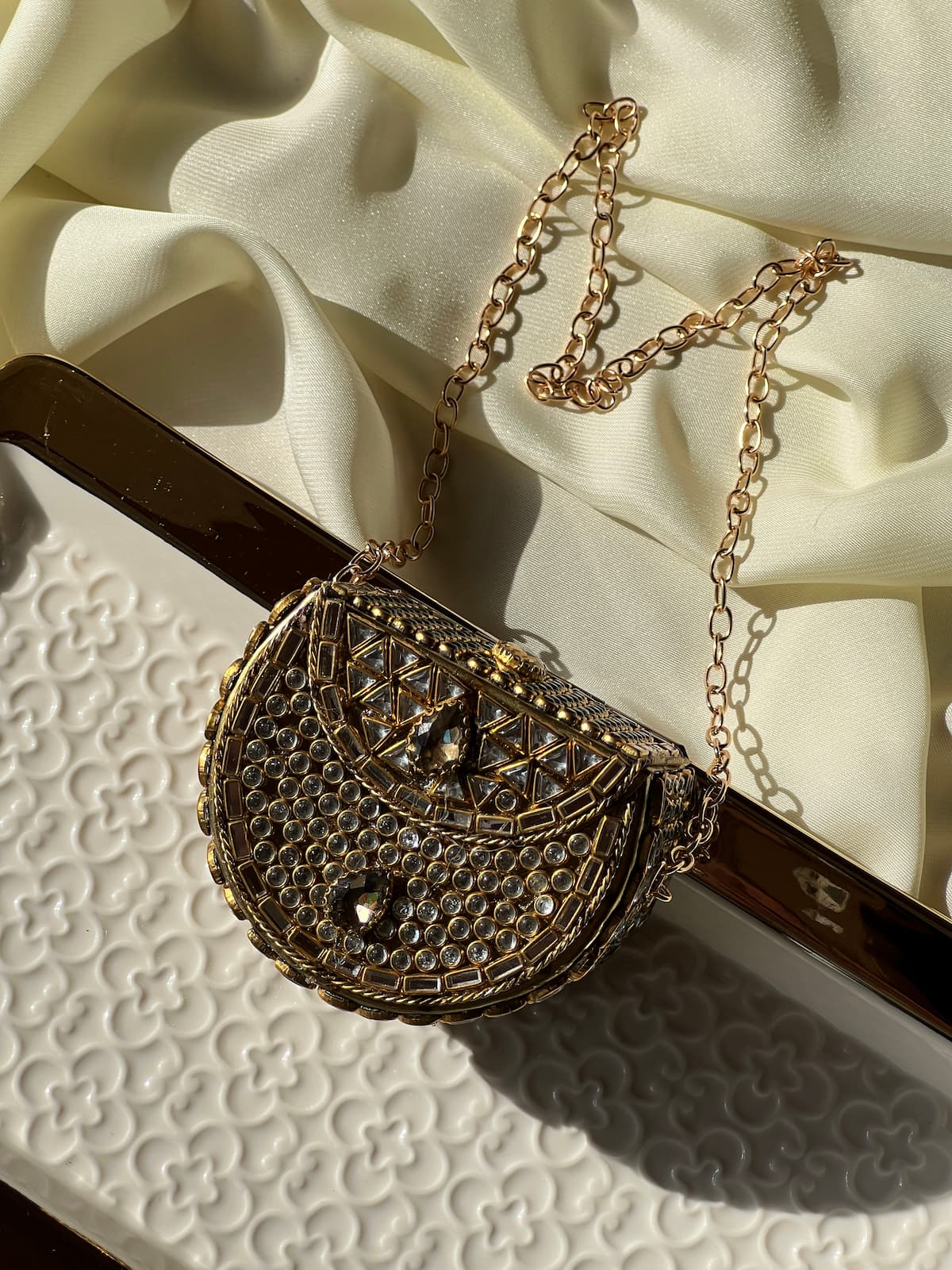 Mini Kundan Box Clutch