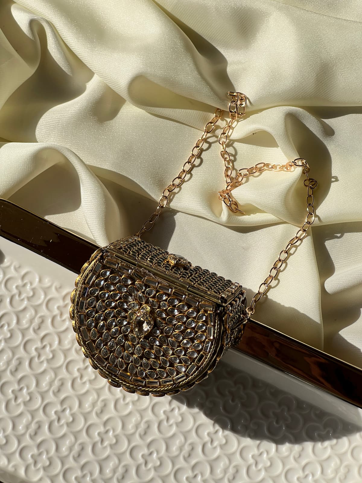Mini Kundan Box Clutch