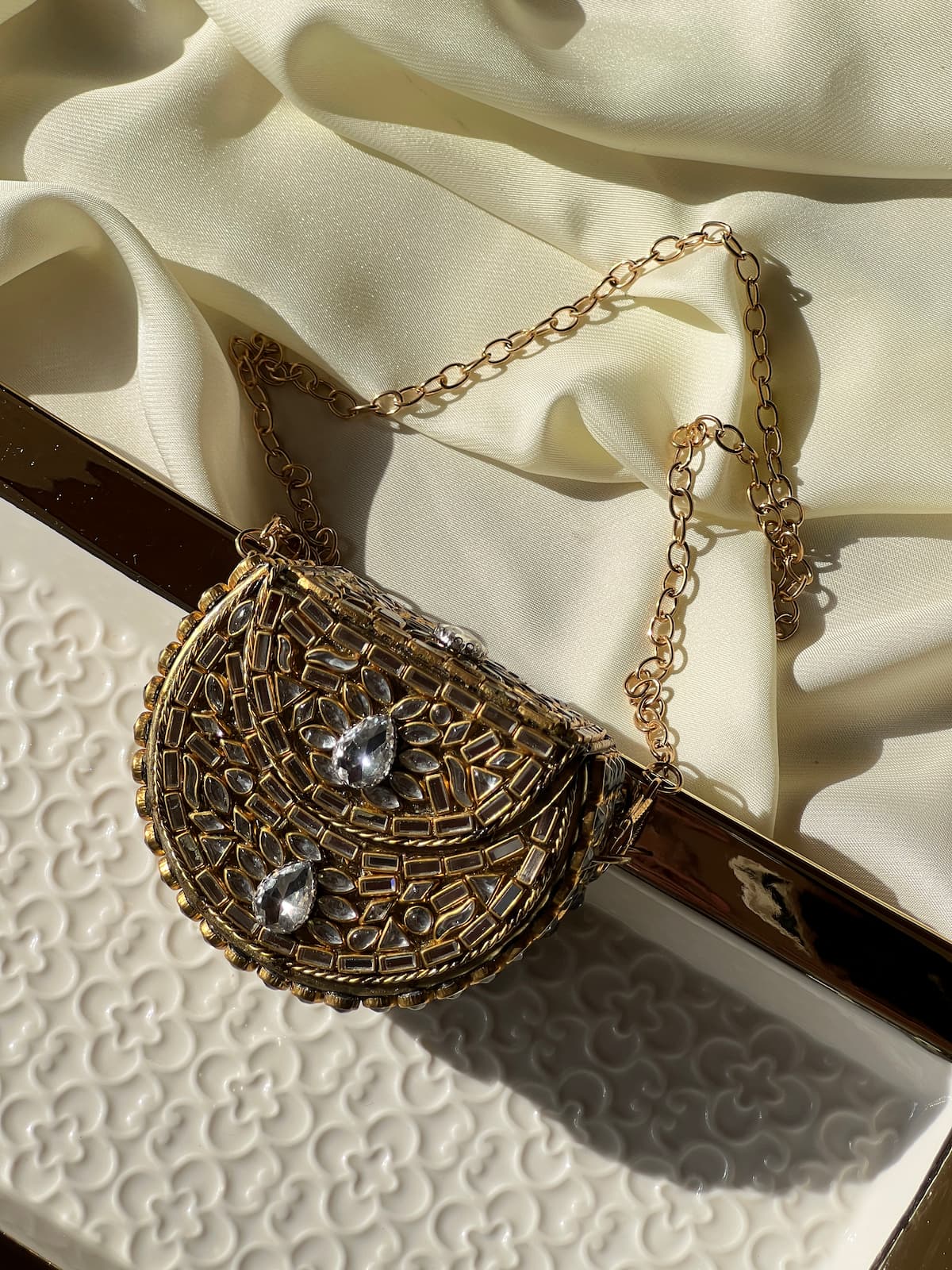 Mini Kundan Box Clutch