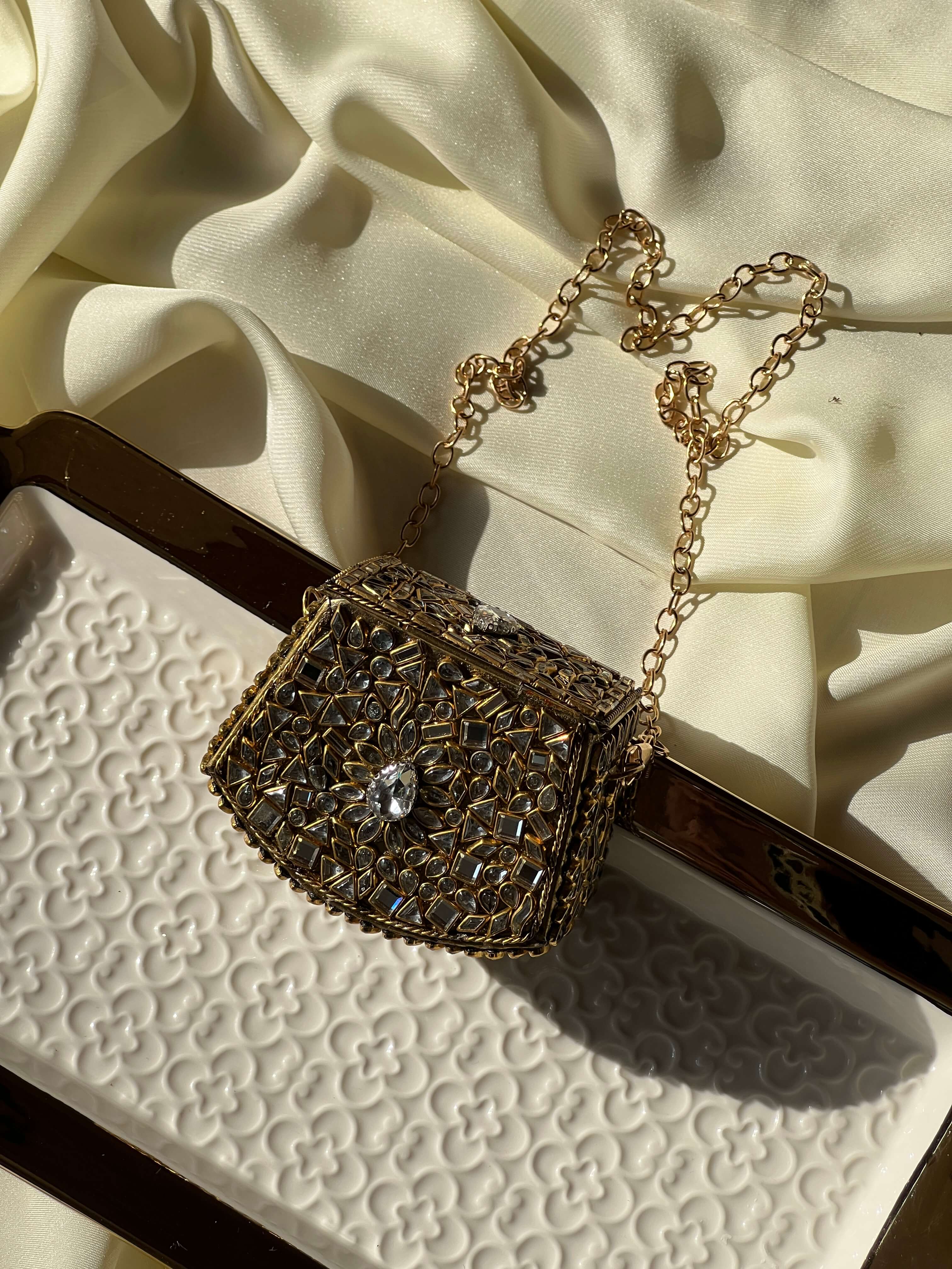 Mini Kundan Box Clutch