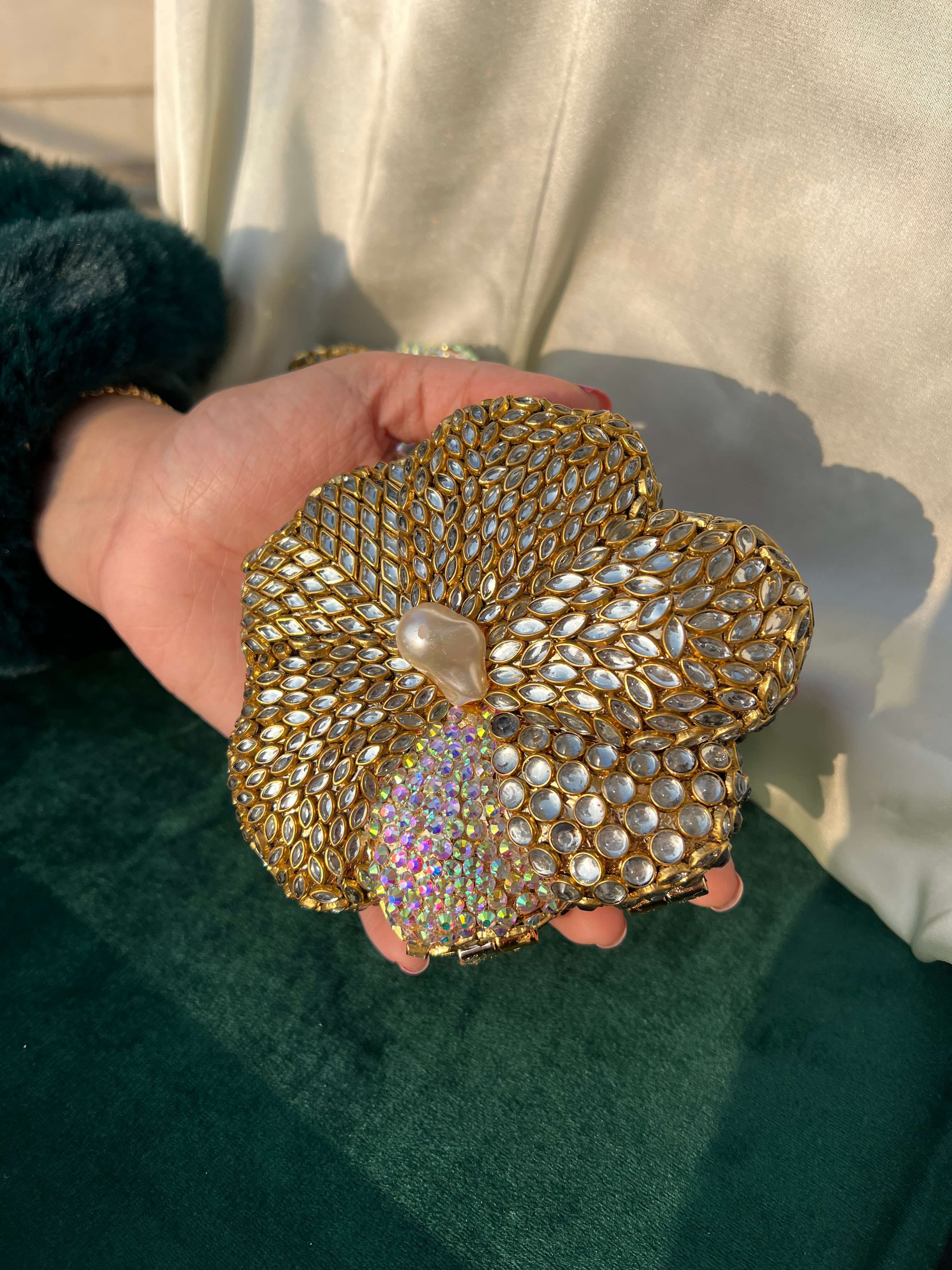 Mini Flower Kundun Clutch