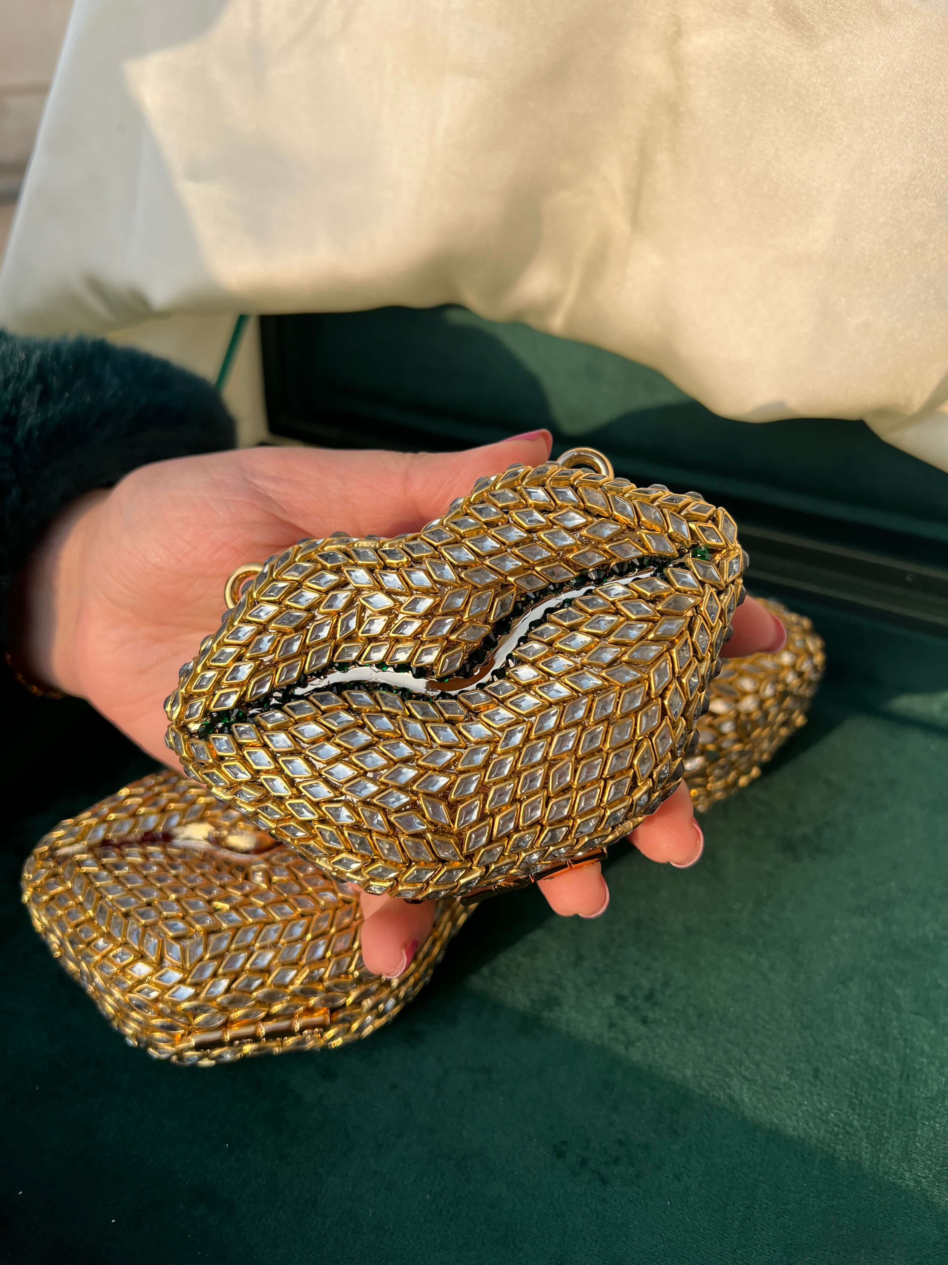 Mini Lips Kundun clutch