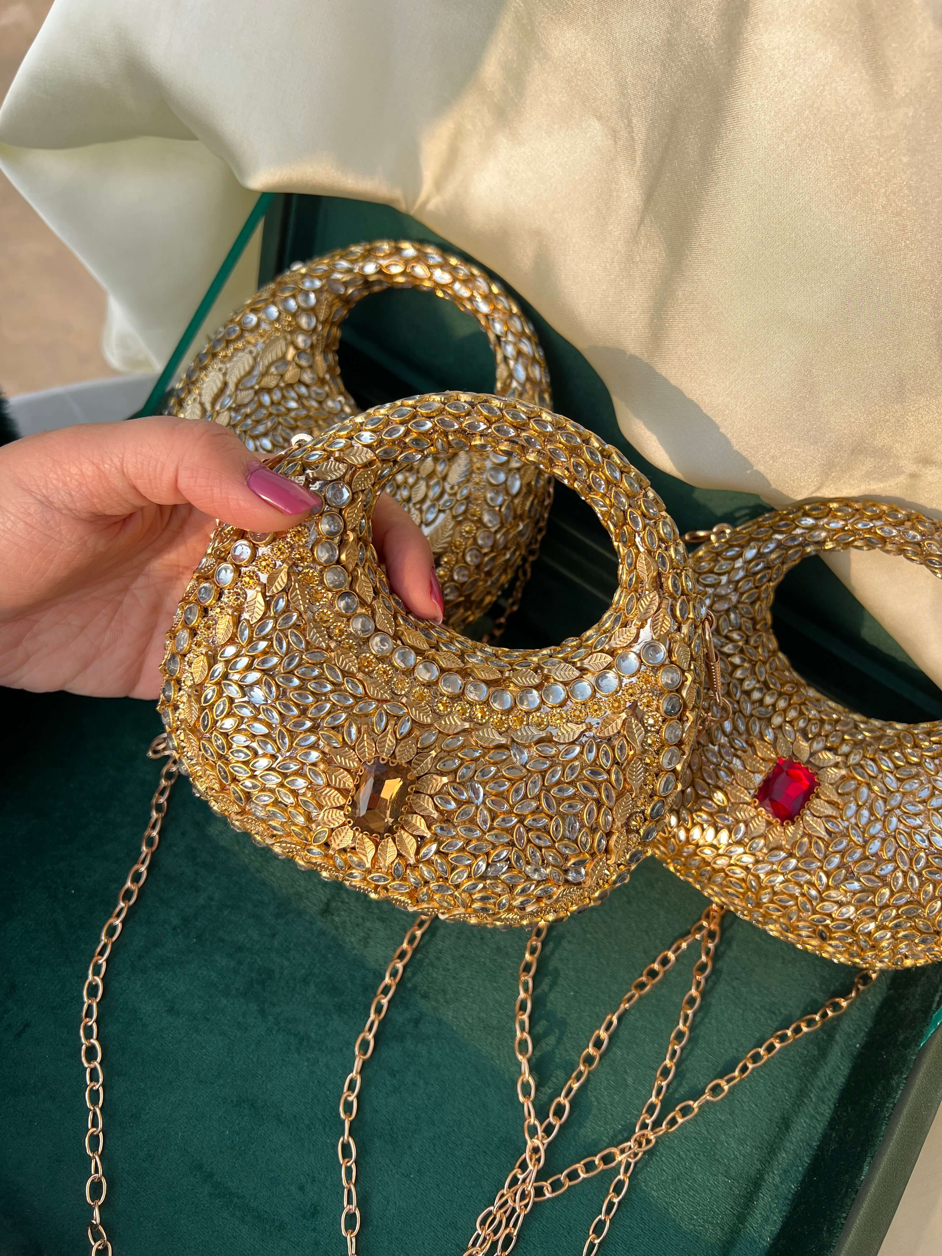 Mini Kundan Handle Clutch
