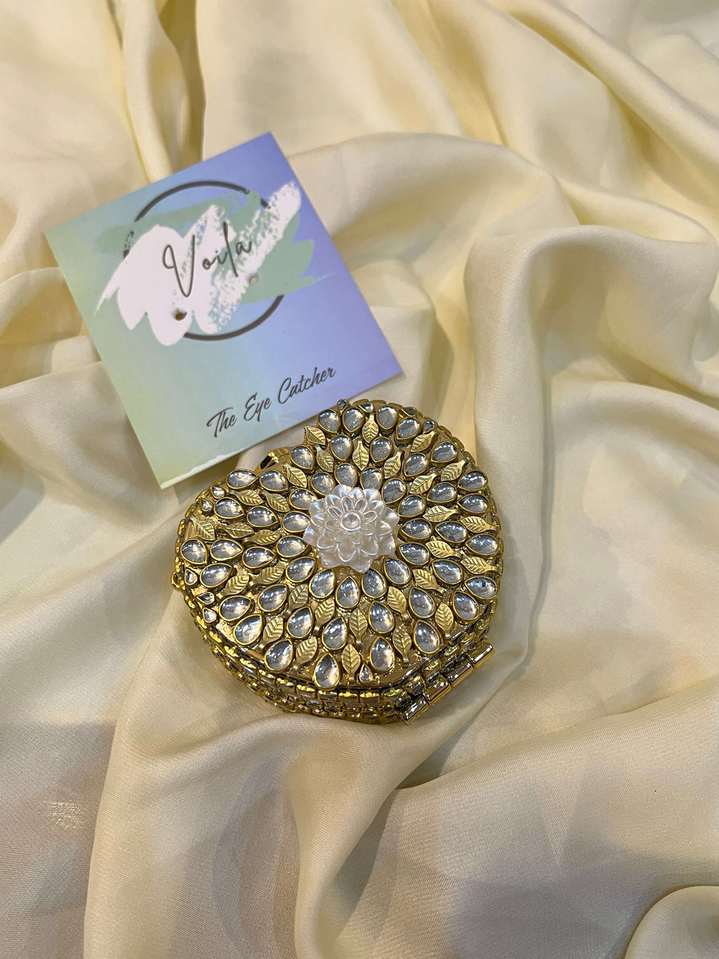 Mini Apple Kundun Clutch